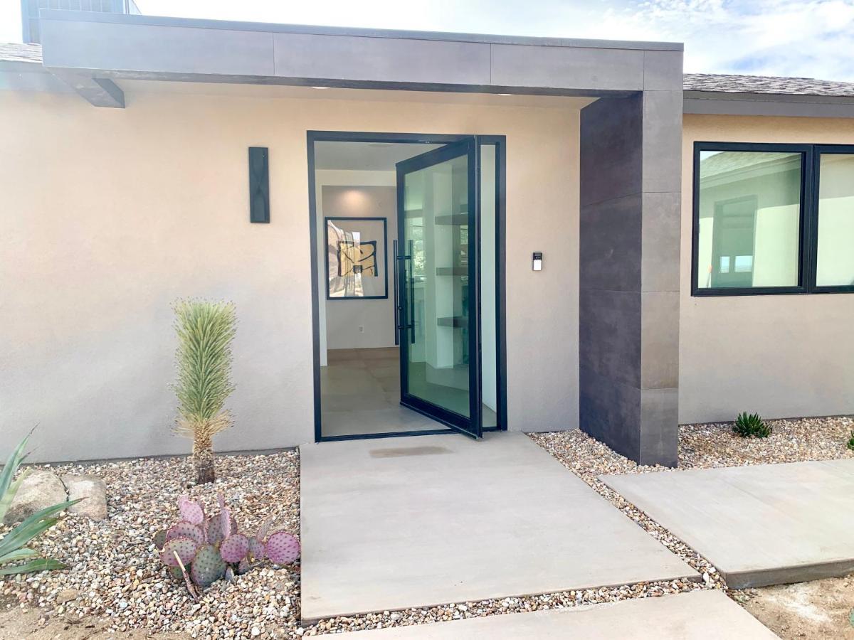 Amaru Muru - Luxury Retreat With Pool/Hot Tub/Yoga Joshua Tree Extérieur photo