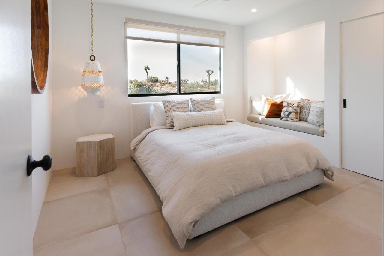Amaru Muru - Luxury Retreat With Pool/Hot Tub/Yoga Joshua Tree Extérieur photo